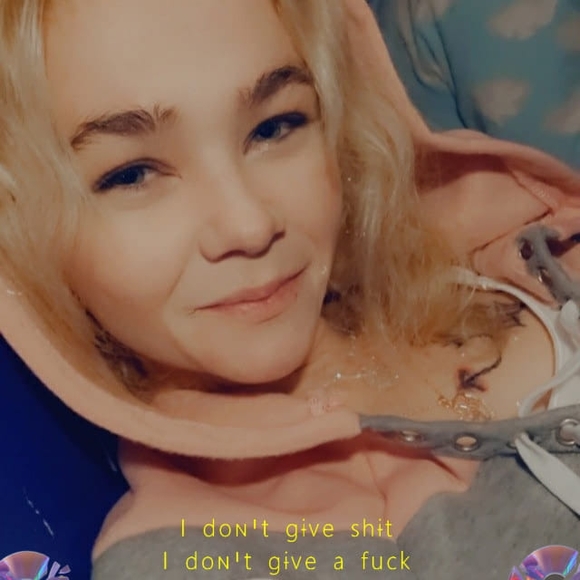 Meet your Posher, Joan - Picture 1 of 1